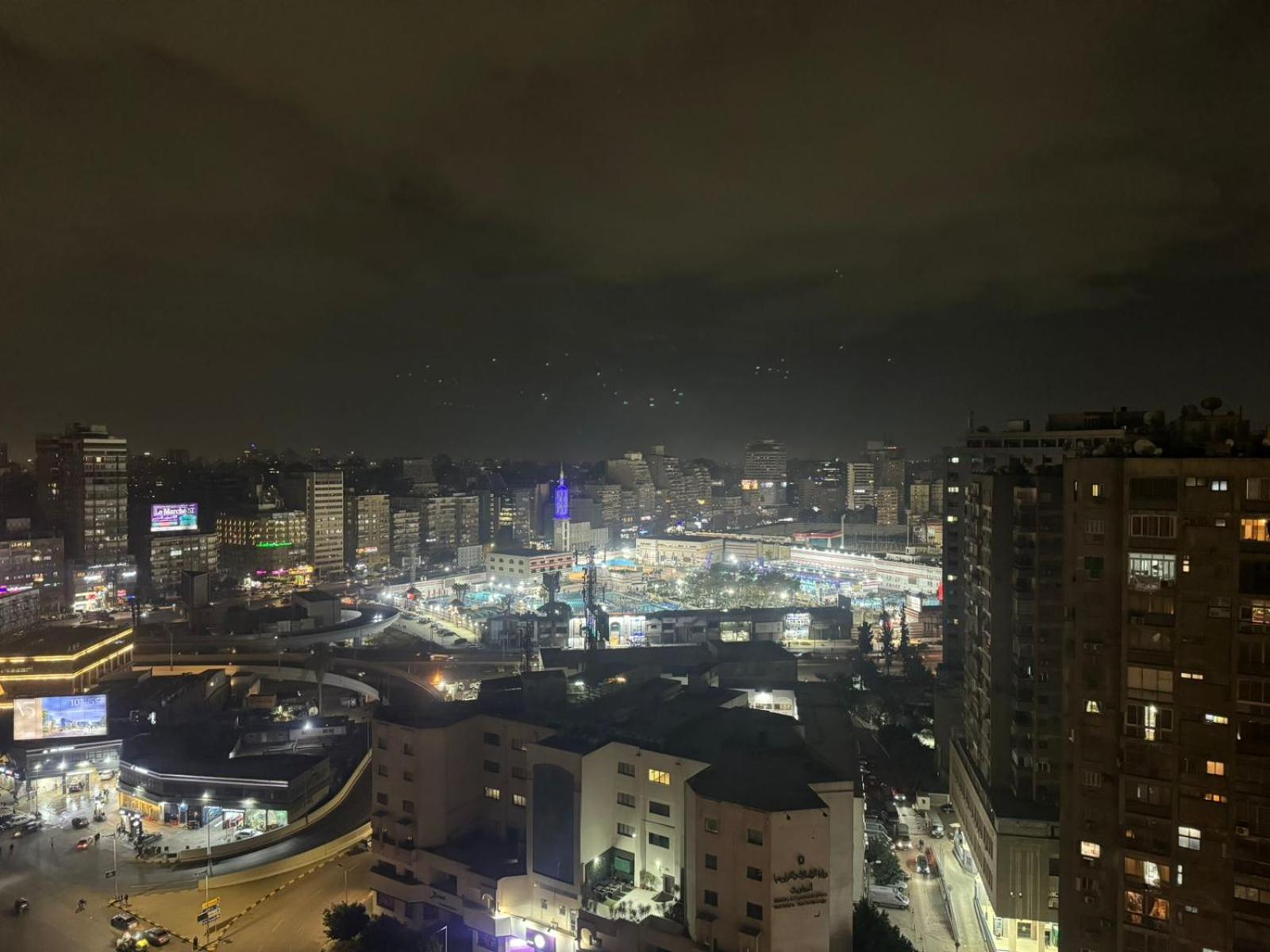 Apartment 9394 فاخرة 2828 في 010 المهندسين Cairo